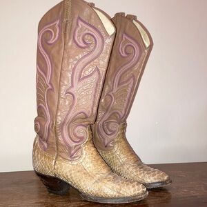 Stylish Brown Western Boots